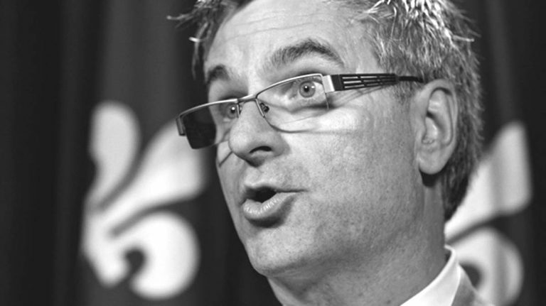 Adoption de la loi C‑10