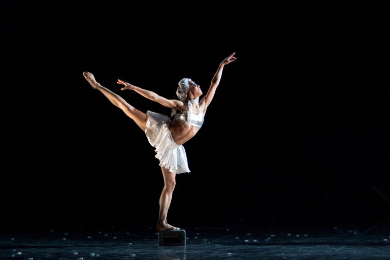 La Belle au bois tripant