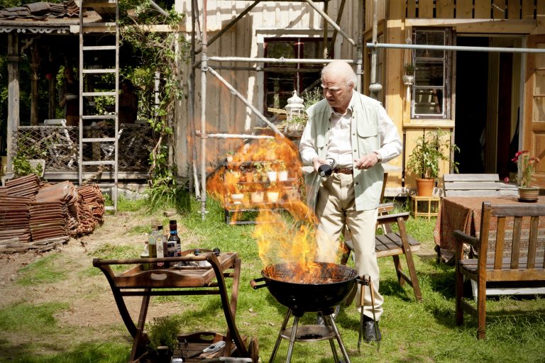 Cent ans et toutes ses dents