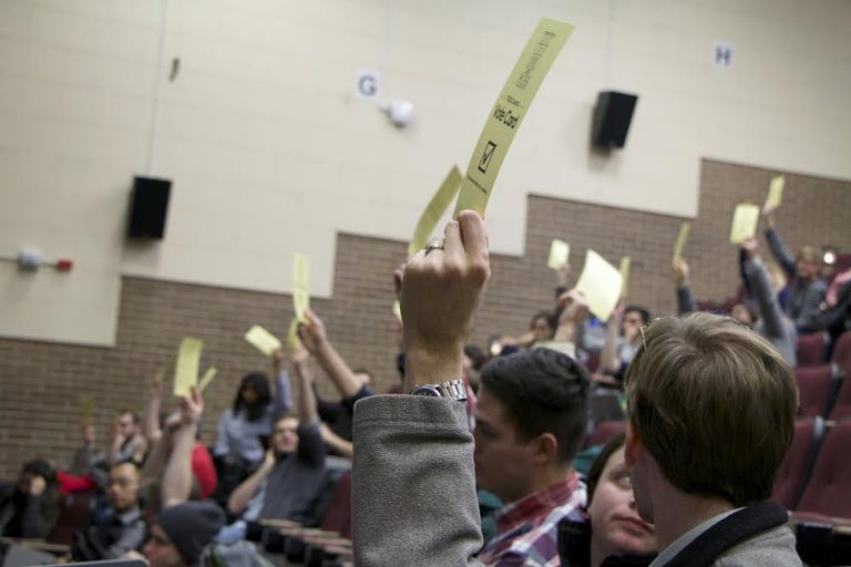 Conseil d’urgence à l’AÉCSUM