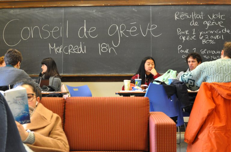 Austère, vous avez dit austère ?