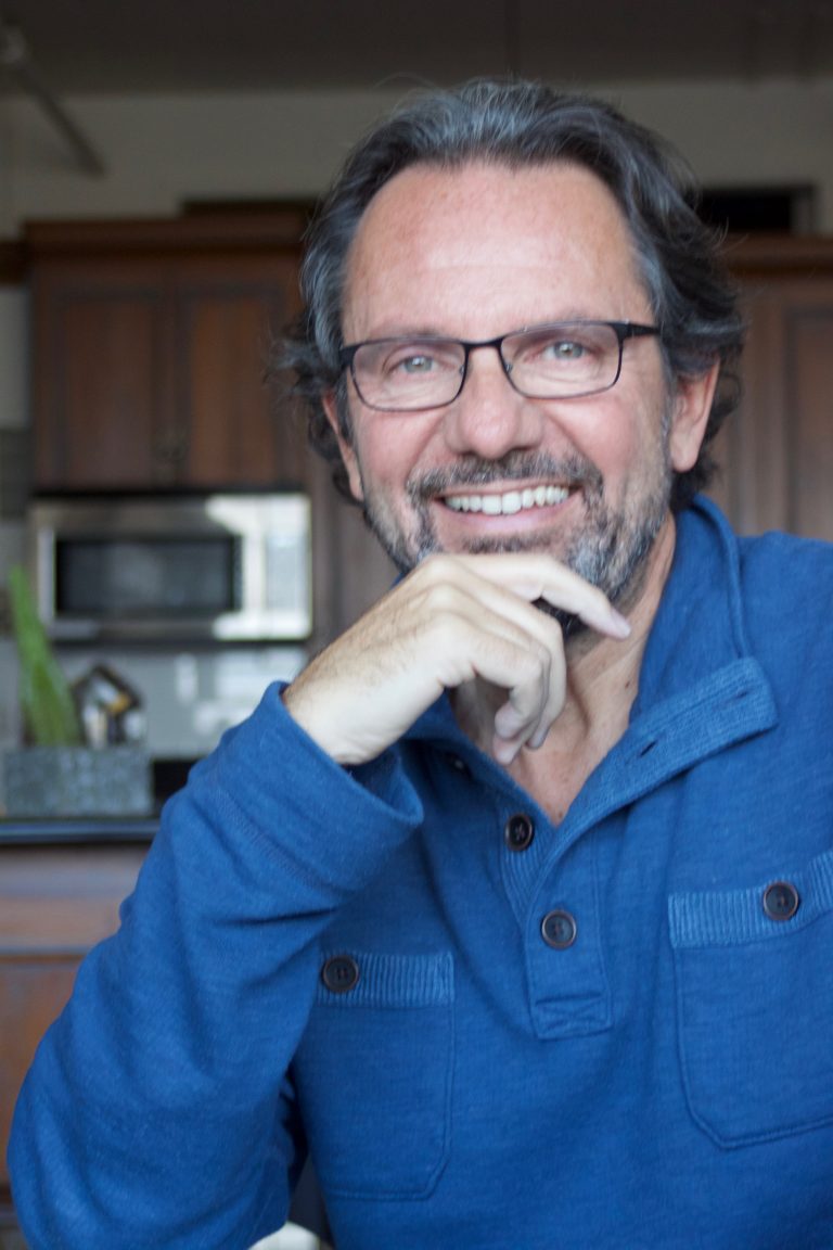 Frédéric Lefebvre oscille entre avocat et député