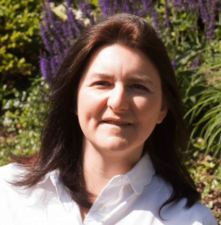 Entrevue avec Christine Agathon-Burton, candidate aux législatives françaises