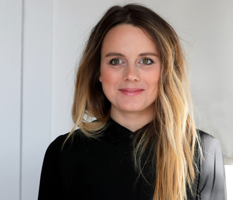 Portrait d’une journaliste contemporaine