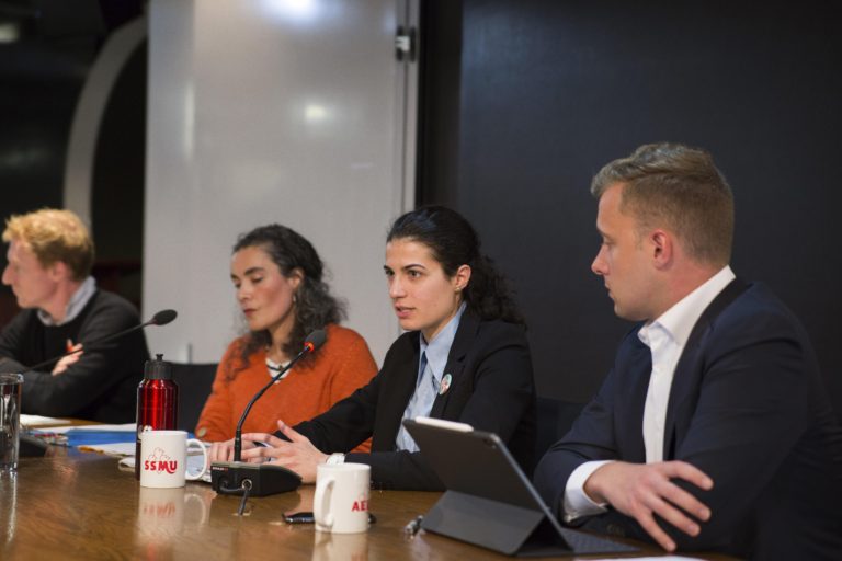 Le débat électoral s’invite à McGill
