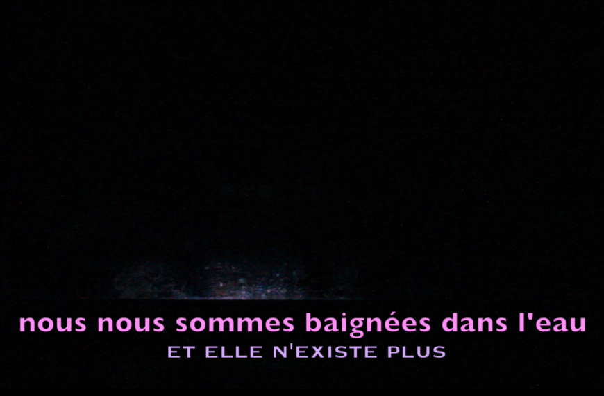 nous nous sommes baignées dans l’eau