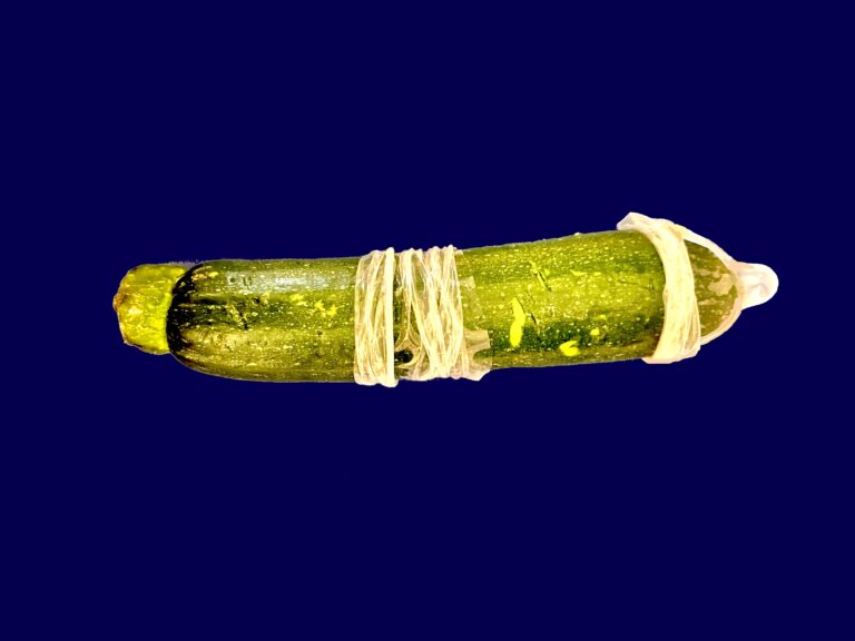 Le retrait non consenti du condom examiné par la Cour suprême