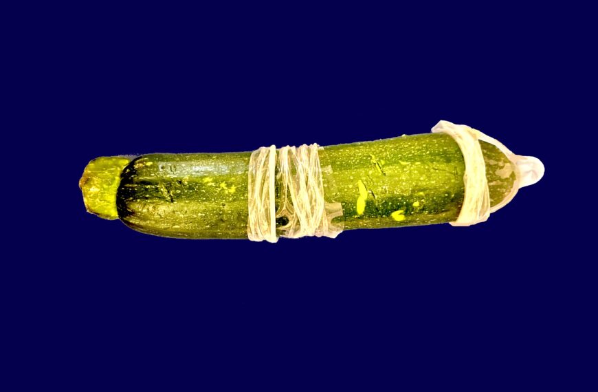 Le retrait non consenti du condom examiné par la Cour suprême