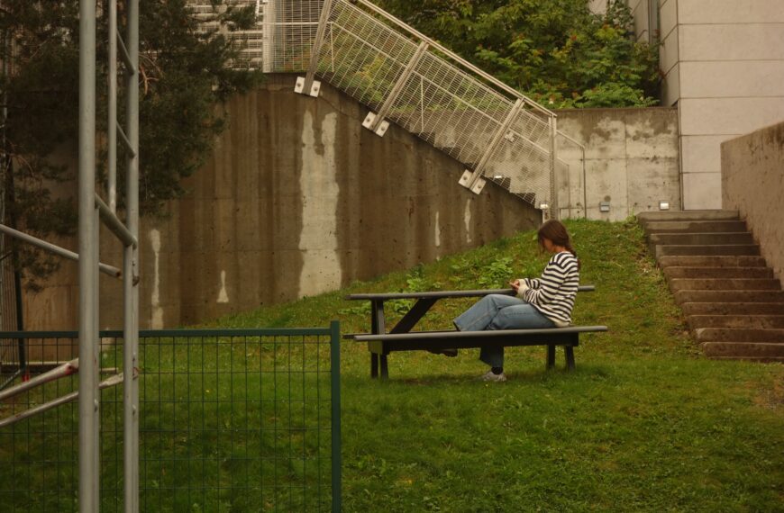 McGill sous les échaffaudages