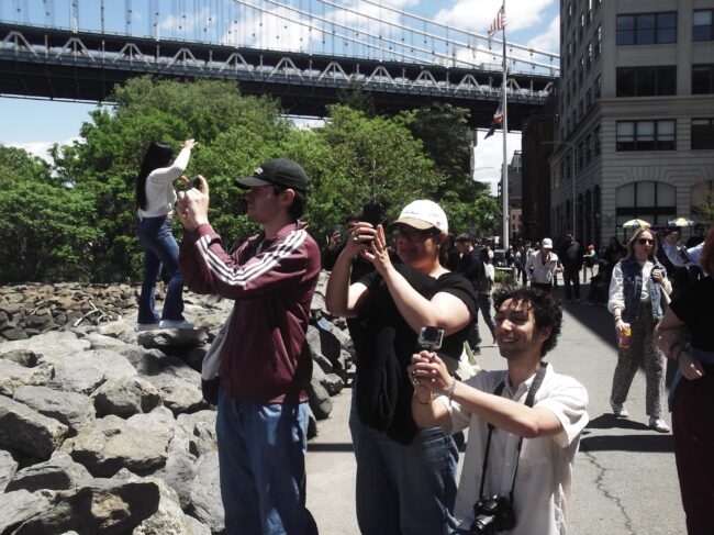 Pour ou contre les vlogues&nbsp;?