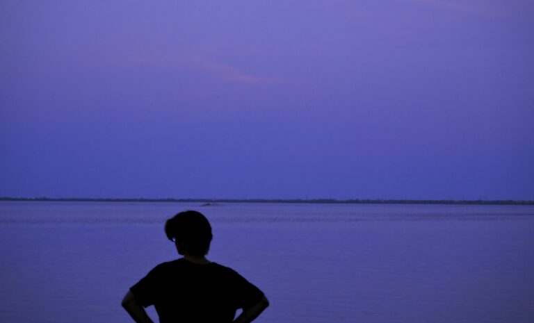 Une épidémie de solitude masculine, vraiment&nbsp;?